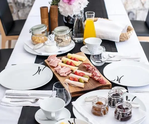 Skrabceva Domacija 4*