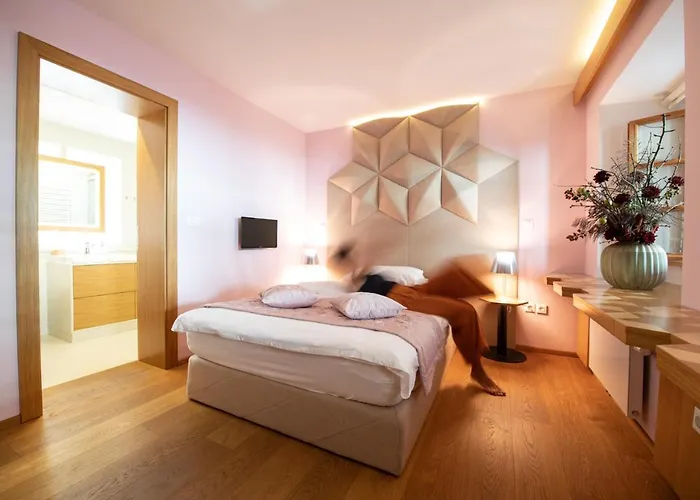 Skrabceva Domacija Maison d'hôtes Ribnica